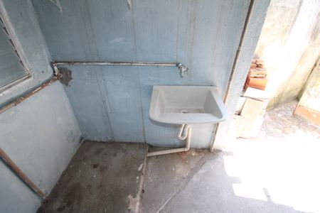 Casa para alugar com 56m², 2 quartos e sem vagaÁrea de Serviço