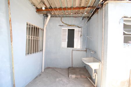 Casa para alugar com 56m², 2 quartos e sem vagaÁrea de Serviço