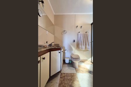 Apartamento à venda com 148m², 3 quartos e 2 vagasBanheiro da suíte