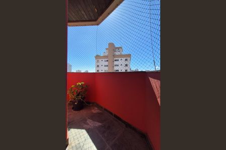 Apartamento à venda com 148m², 3 quartos e 2 vagasSacada