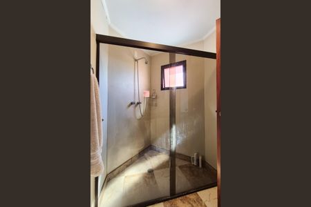 Apartamento à venda com 148m², 3 quartos e 2 vagasBanheiro da suíte