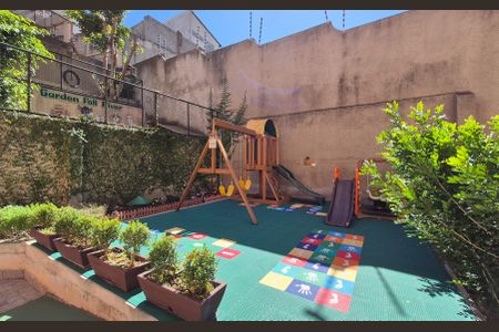 Apartamento à venda com 148m², 3 quartos e 2 vagasÁrea comum - Playground