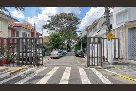 Apartamento à venda com 44m², 1 quarto e sem vaga Apartamento à venda com 44m², 1 quarto e sem vagaFachada