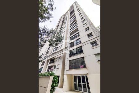 Apartamento à venda com 70m², 3 quartos e 2 vagasFachada