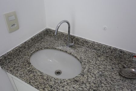 Apartamento à venda com 70m², 3 quartos e 2 vagasBanheiro da Suíte
