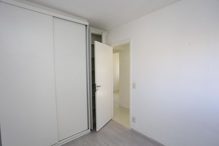 Apartamento à venda com 70m², 3 quartos e 2 vagasquarto 2