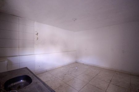 Casa à venda com 400m², 2 quartos e 1 vaga Casa à venda com 400m², 2 quartos e 1 vagaSala/Cozinha