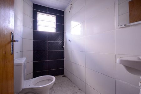 Casa à venda com 400m², 2 quartos e 1 vaga Casa à venda com 400m², 2 quartos e 1 vagaBanheiro