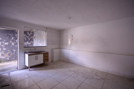 Casa à venda com 400m², 2 quartos e 1 vaga Casa à venda com 400m², 2 quartos e 1 vagaSala/Cozinha