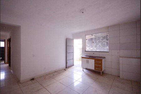 Casa à venda com 400m², 2 quartos e 1 vaga Casa à venda com 400m², 2 quartos e 1 vagaSala/Cozinha