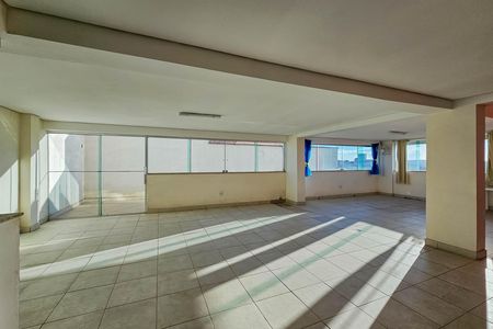 Apartamento para alugar com 60m², 2 quartos e 1 vaga Apartamento para alugar com 60m², 2 quartos e 1 vagaÁrea comum - Salão de festas