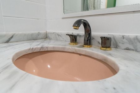 Apartamento para alugar com 60m², 2 quartos e 1 vaga Apartamento para alugar com 60m², 2 quartos e 1 vagaBanheiro Detalhe