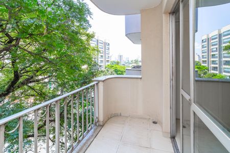 Apartamento à venda com 100m², 3 quartos e 1 vagaVaranda