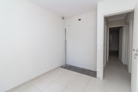 Apartamento à venda com 100m², 3 quartos e 1 vagaQuarto 2