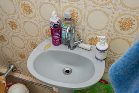 Casa à venda com 160m², 3 quartos e 2 vagasBanheiro suite