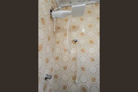 Casa à venda com 160m², 3 quartos e 2 vagasBanheiro suite