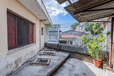 Casa à venda com 160m², 3 quartos e 2 vagasQuintal