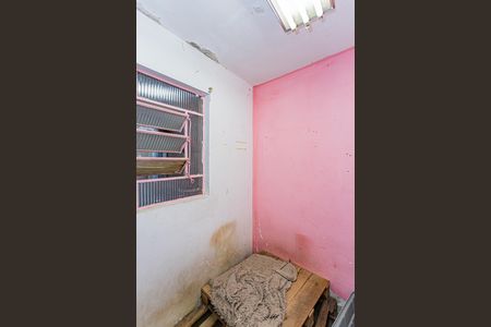 Casa à venda com 160m², 3 quartos e 2 vagasQuarto de Serviço