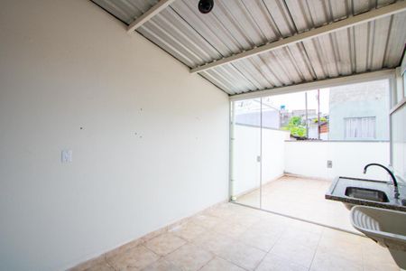 Apartamento para alugar com 76m², 2 quartos e 1 vaga Apartamento para alugar com 76m², 2 quartos e 1 vagaCozinha/Área de serviço