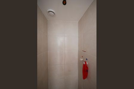 Apartamento para alugar com 38m², 2 quartos e sem vagaBanheiro