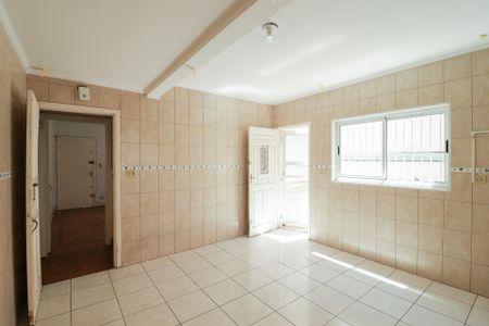 Casa à venda com 309m², 5 quartos e 4 vagasCozinha 1