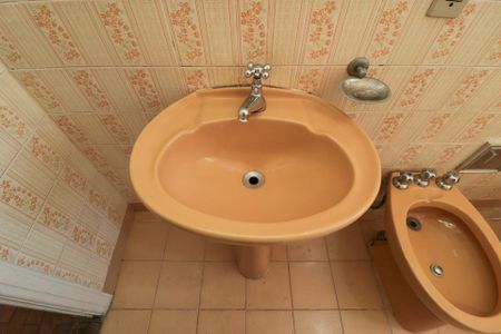 Casa à venda com 309m², 5 quartos e 4 vagasBanheiro 1