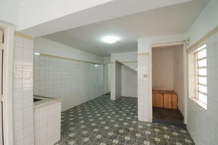 Casa à venda com 309m², 5 quartos e 4 vagasCozinha 2