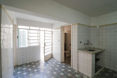 Casa à venda com 309m², 5 quartos e 4 vagasCozinha 2