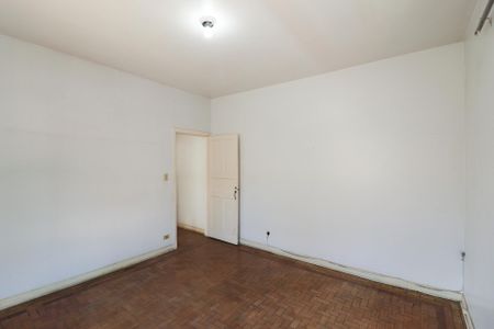 Casa à venda com 309m², 5 quartos e 4 vagasQuarto 1