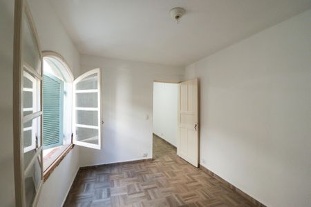 Casa à venda com 309m², 5 quartos e 4 vagasQuarto 4