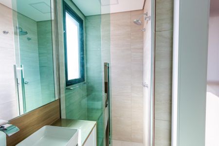 Apartamento à venda com 90m², 2 quartos e 2 vagasBanheiro da Suíte