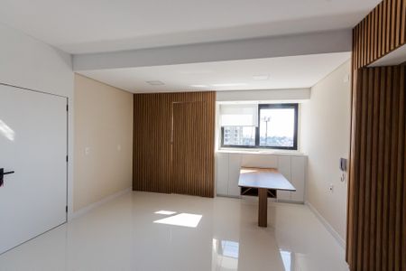 Apartamento à venda com 90m², 2 quartos e 2 vagasSala