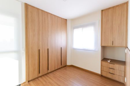 Apartamento à venda com 90m², 2 quartos e 2 vagasSuíte