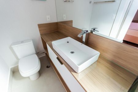 Apartamento à venda com 90m², 2 quartos e sem vagaBanheiro