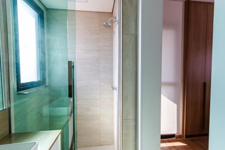 Apartamento à venda com 90m², 2 quartos e sem vagaBanheiro da Suíte