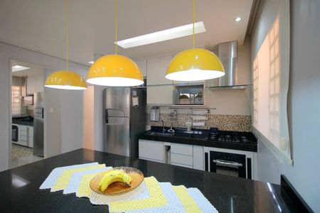 Casa para alugar com 80m², 3 quartos e 1 vagaCozinha
