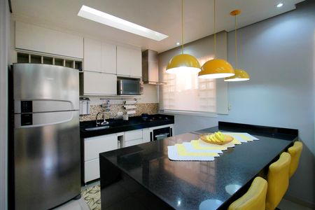 Casa para alugar com 80m², 3 quartos e 1 vagaCozinha
