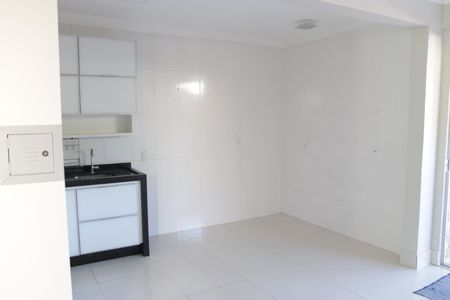 Casa de condomínio para alugar com 180m², 3 quartos e 4 vagasCozinha