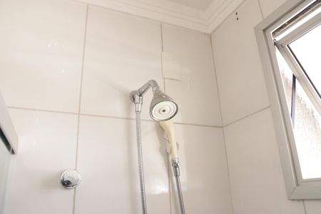 Casa de condomínio para alugar com 180m², 3 quartos e 4 vagasBanheiro