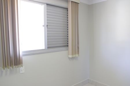 Casa de condomínio para alugar com 180m², 3 quartos e 4 vagasQuarto 1