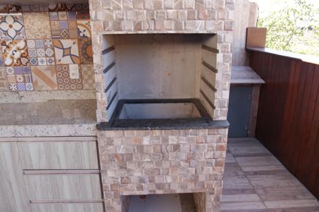 Casa de condomínio para alugar com 180m², 3 quartos e 4 vagasQuintal