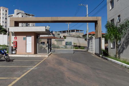 Apartamento para alugar com 65m², 2 quartos e 1 vagaFachada e portaria