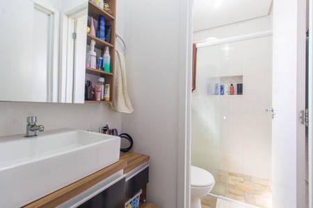 Casa à venda com 91m², 3 quartos e 2 vagas Casa à venda com 91m², 3 quartos e 2 vagasBanheiro da Suíte