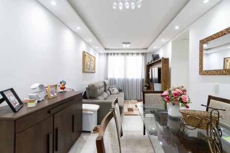 Apartamento à venda com 67m², 2 quartos e 1 vaga Apartamento à venda com 67m², 2 quartos e 1 vagaSala