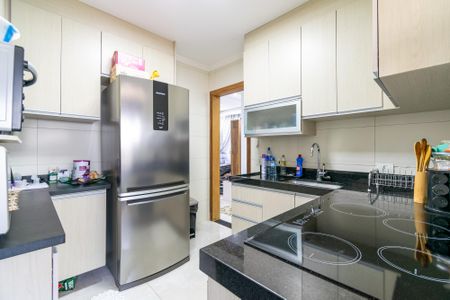 Apartamento à venda com 67m², 2 quartos e 1 vaga Apartamento à venda com 67m², 2 quartos e 1 vagaCozinha