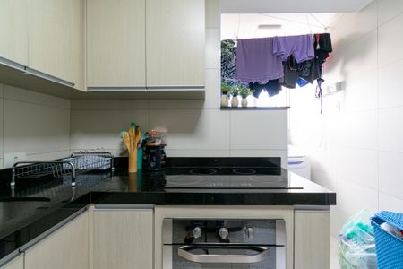Apartamento à venda com 67m², 2 quartos e 1 vaga Apartamento à venda com 67m², 2 quartos e 1 vagaCozinha