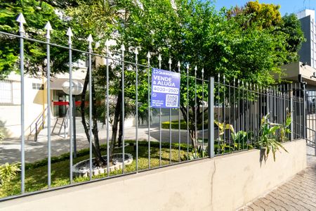 Apartamento à venda com 67m², 2 quartos e 1 vaga Apartamento à venda com 67m², 2 quartos e 1 vagaFachada