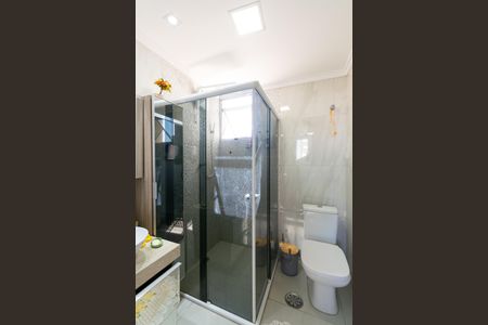 Apartamento à venda com 67m², 2 quartos e 1 vaga Apartamento à venda com 67m², 2 quartos e 1 vagaBanheiro da Suíte