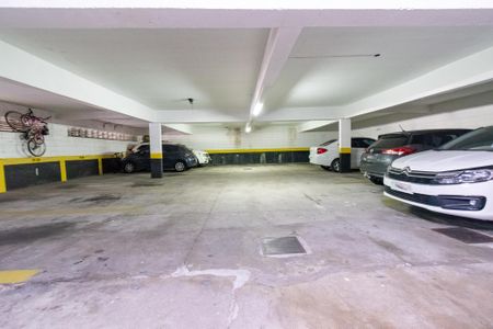Apartamento à venda com 67m², 2 quartos e 1 vaga Apartamento à venda com 67m², 2 quartos e 1 vagaGaragem