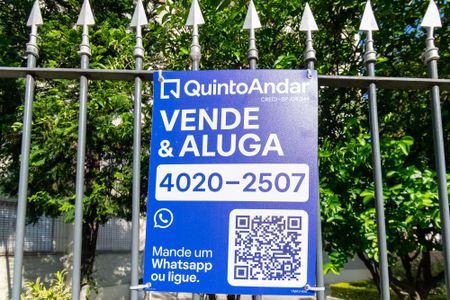 Apartamento à venda com 67m², 2 quartos e 1 vaga Apartamento à venda com 67m², 2 quartos e 1 vagaFachada